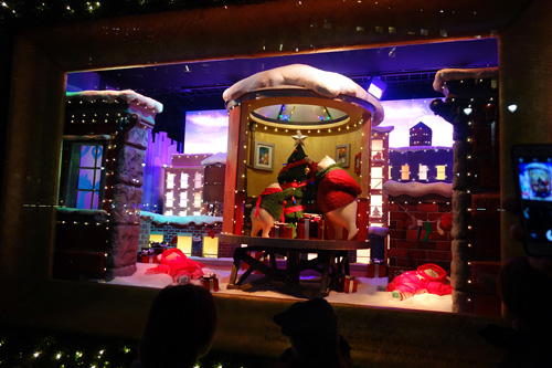 Christmas Holiday Windows at Macy's Herald Square