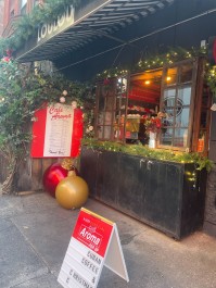 A VERY ESPECIAL HOLIDAY POP-UP WITH CAFE AROMA