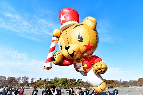 Macy's Parade, Toni the Bandleader Bear Balloon by Macy’s 2021