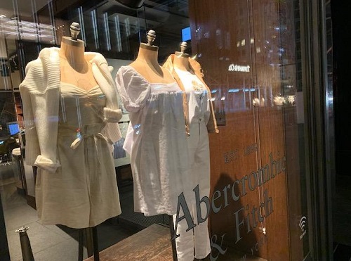 Spring Fashions 2021, NYC Fifth Ave, Abercrombie & Fitch