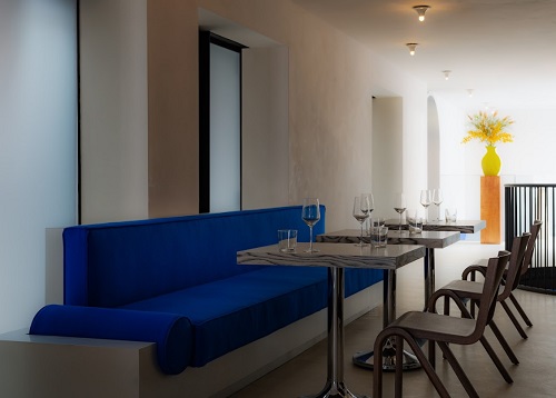 A New Bi-Level Lounge and Restaurant from the MaLa Team Opens on LES