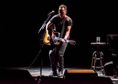 SPRINGSTEEN ON BROADWAY TO RETURN THIS SUMMER