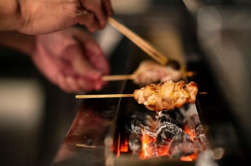 he counter at Yakitori Torien has reopened and is now accepting reservations